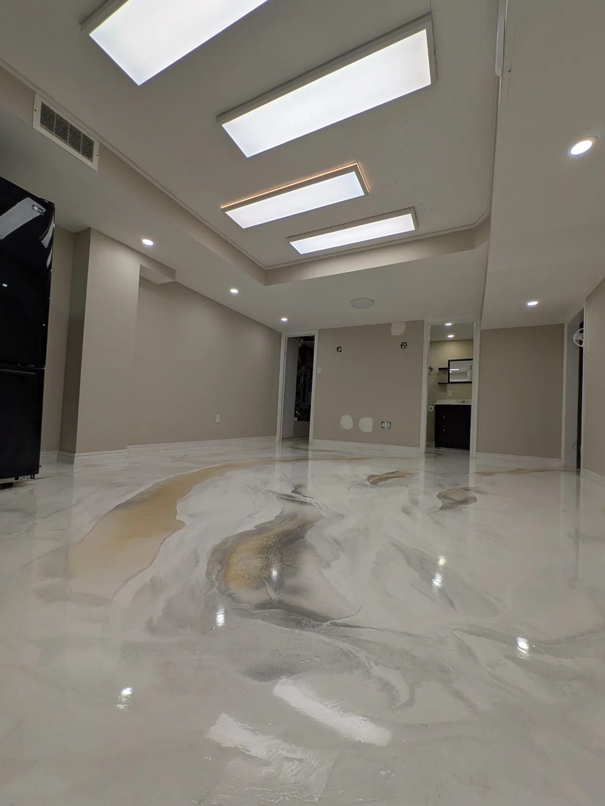 Yamo epoxy installation viewed across the room